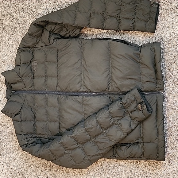 North Face Puffer Jacket only - Picture 1 of 4